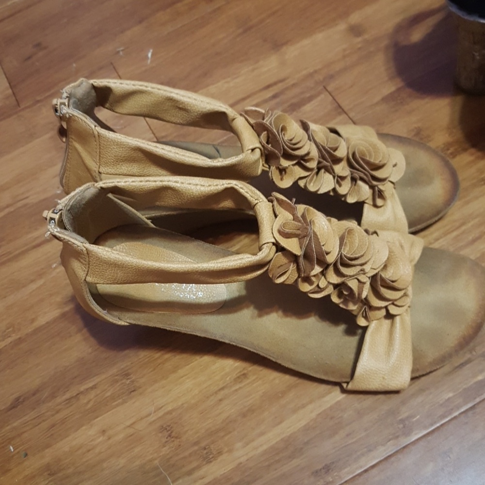 Small wedges
